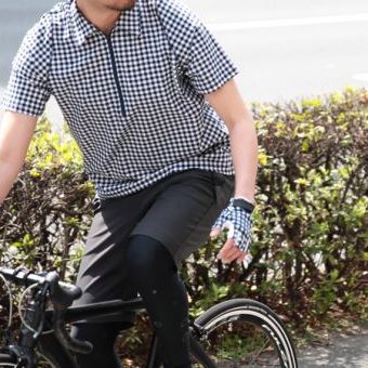ぽっこりお腹をなくすためのライドで、ピタピタさせてはマズイです。