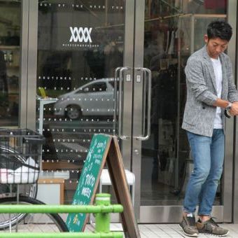 憂鬱な雨を楽しむために、必要なのは靴でした。
