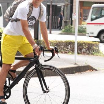 今ショーツを手にするなら、自転車のオンオフコーデに強い一本が欲しい。