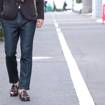 展開から2シーズン目なのですが、なかなか紹介できない「ツチノコ」的なパンツブランド。