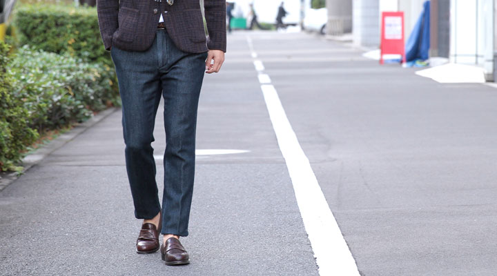 展開から2シーズン目なのですが、なかなか紹介できない「ツチノコ」的なパンツブランド。