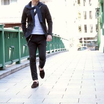 そろそろ買い換えようかという人も、まだ持っていないよって人も。頼れるジャージセットアップがここにあります。