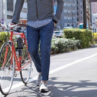 "街で浮かない"ではなく、かっこいいなと"振り返られる"ものを。