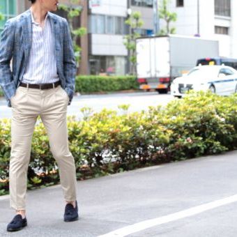 "夏のチノスタイル"で絶対に失敗させないジャブスのチノ。