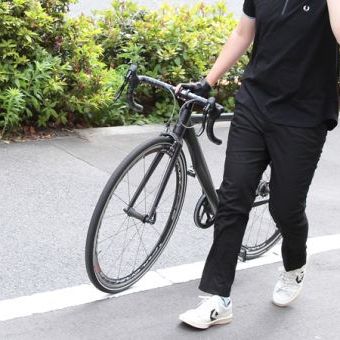 「速くなるほど、穿けるパンツが少なくなった」そんな当たり前をなくしました。