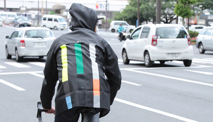 もう雨の日の傘とため息にグッバイ。コレがあれば憂鬱な雨も楽しみに変わる