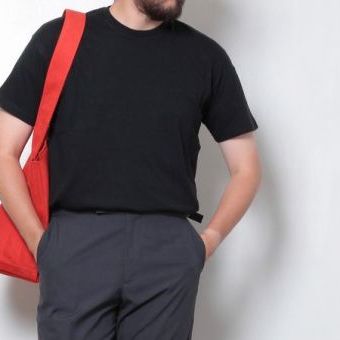 アレってただのTeeシャツじゃないの！？どうして着る人によって見え方が変わるんだろう。