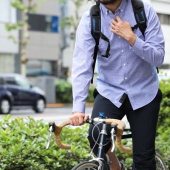 実は長袖でいる方が、涼しかった？自転車だからこその法則が、夏の暑さ対策を変えるでしょう。