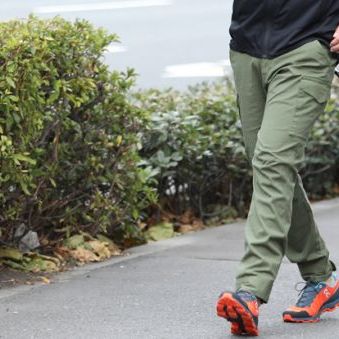 あの、ナリフリ定番カーゴを履けなくて諦めていた人に朗報です!