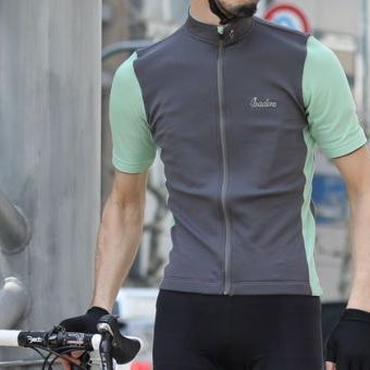 自分のスタイルを見付けられるブランド、それがIsadore（イザドア）。
