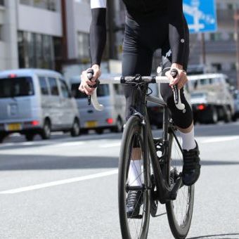 自転車の軽量化について、GIROが出した答えとは。
