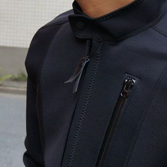 ネオプレーンを使った最強インナー・ライダース。