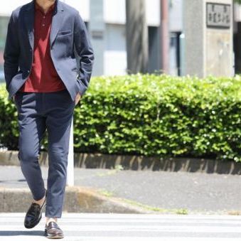 夏の“イージーウェア”は、三種の神器から選んでおけば安泰です。