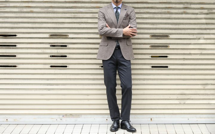 大人気企画第３弾！初心者でも玄人に見えるドレスラを探せ。