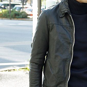 レザー着るなら一生モン。LAT40.8です。