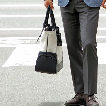 都会的なリゾートバッグを手に入れる