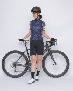 レディースウィンドジレ【Petra Gilet】｜Cafe du Cycliste