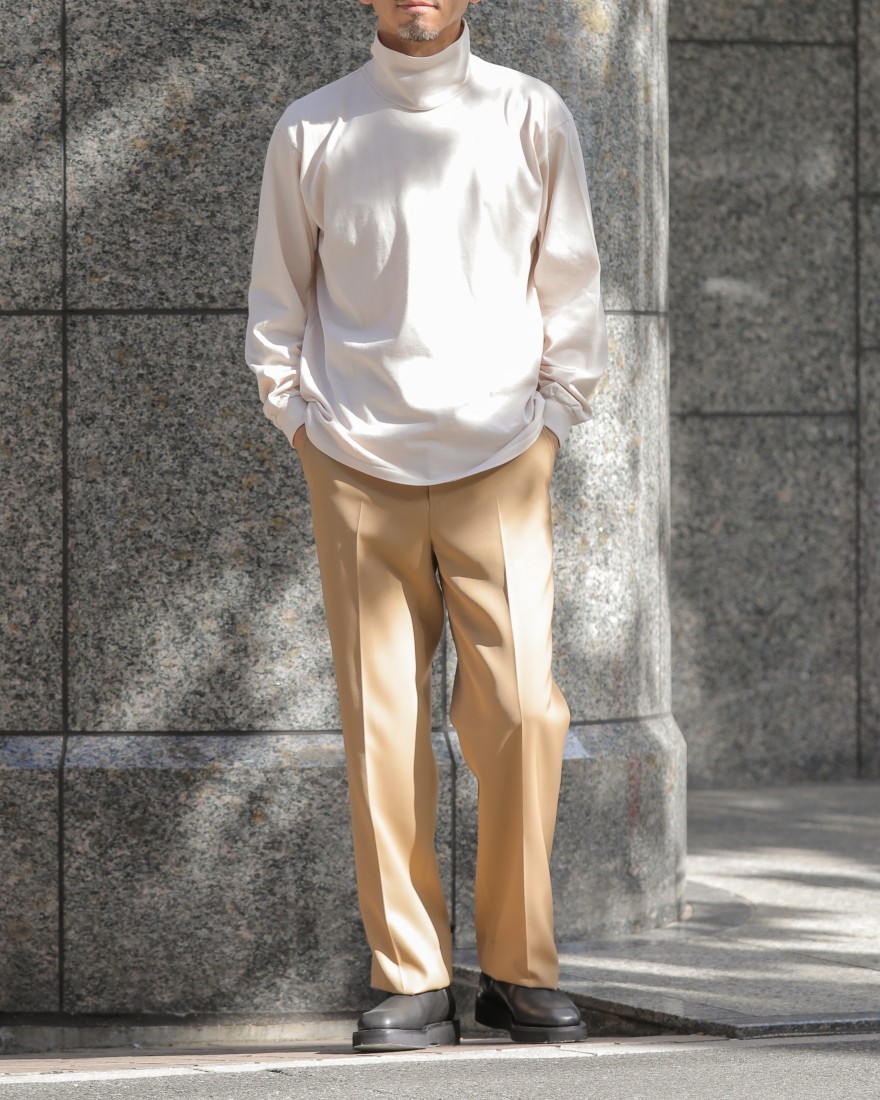 ライトウールギャバジンスラックス【LIGHT WOOL MAX GABARDINE SLACKS 