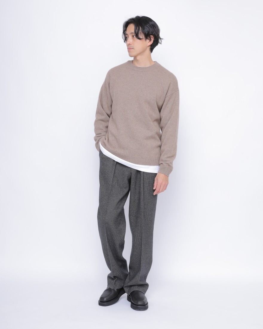 AURALEE ベビーカシミヤクルーネックニット