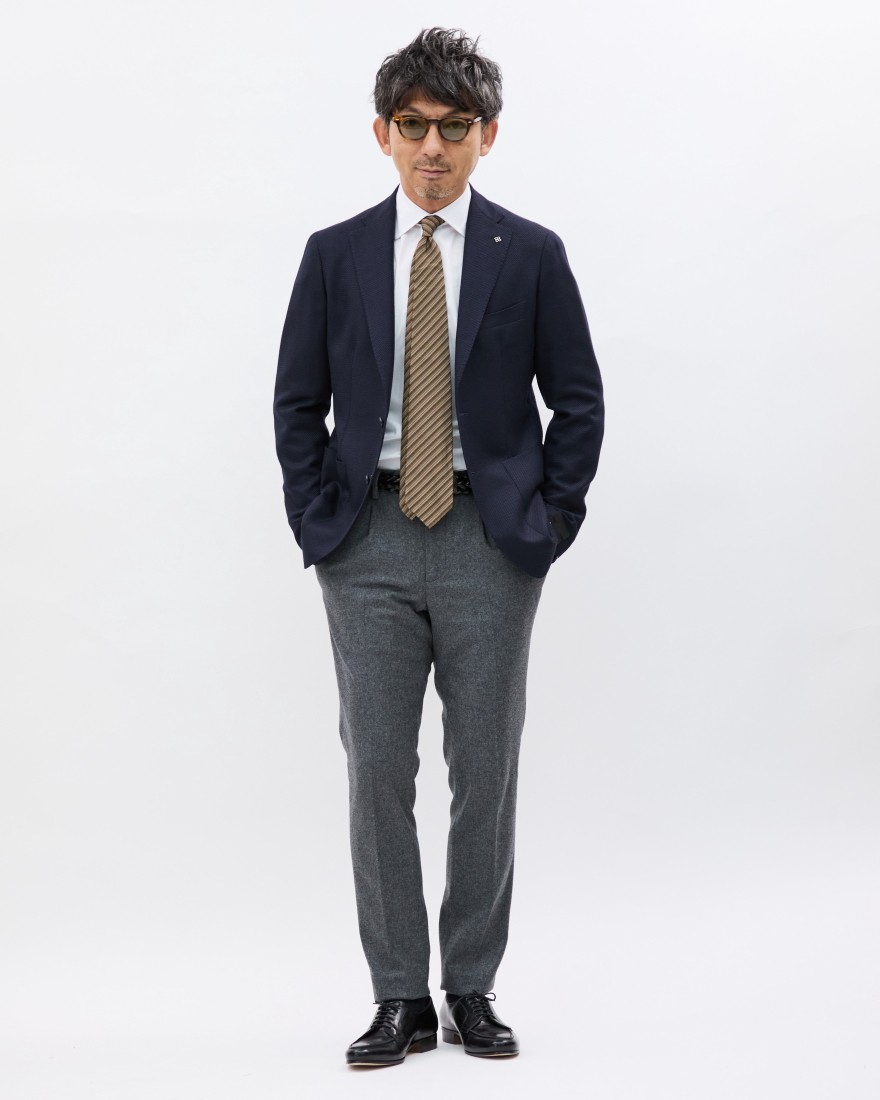 グリーンベージュレジメンタルタイ【Sfoderato/スフォデラート】｜atto