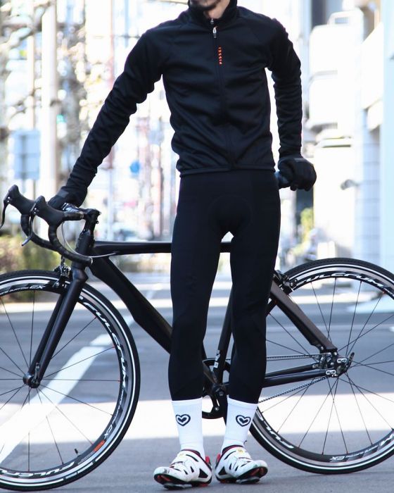 粋なウィンタージャケットで都会に馴染む。｜TOKYOlife