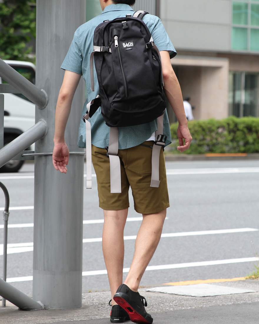 ルックスだけで選ぶのもいいですが 女性もバッグも中身が大事です Tokyolife