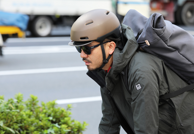 ゆる乗りって日ほど、ヘルメットに困るもの。|TOKYOlife