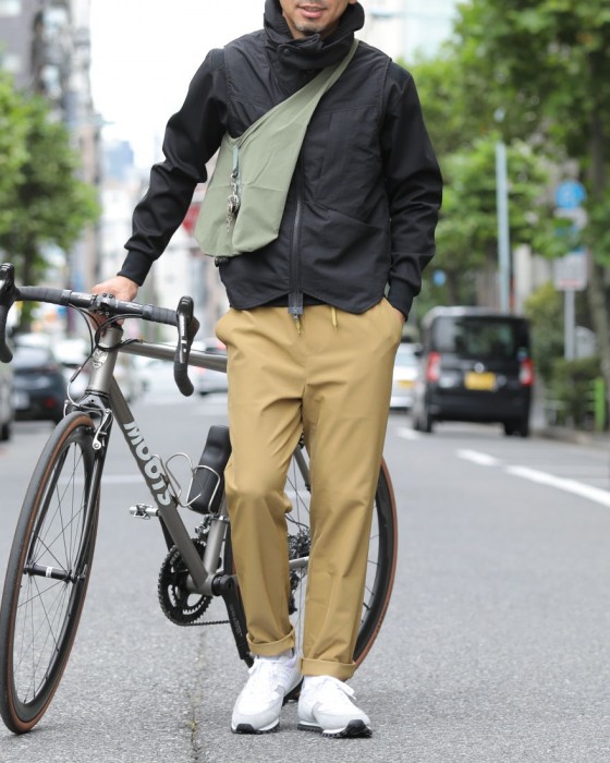 そろそろ春を見据えたパンツ選びをしませんか。｜TOKYOlife